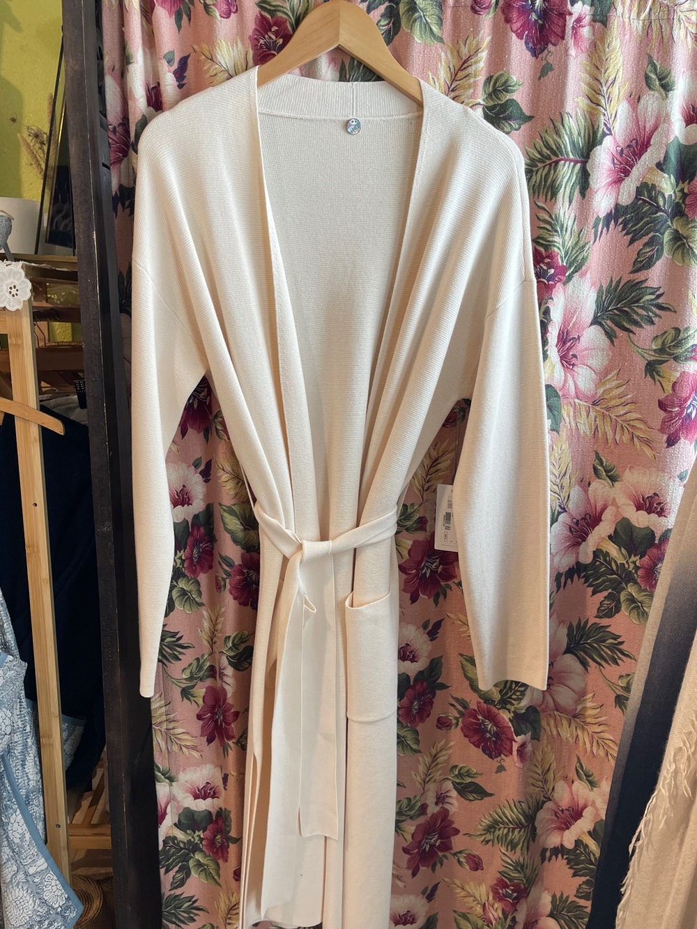 Margaret O'leary Midi belted coat Ivory
